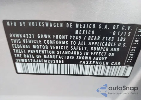 2015 Volkswagen Jetta 1.8T Se z USA, uszkodzony, nr VIN 3VWD17AJ4FM282855